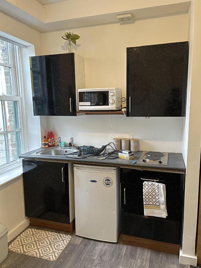 Bv Comfy Budget Studio At Quebec Street Bradford *